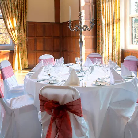 Hall 3* Monk Fryston