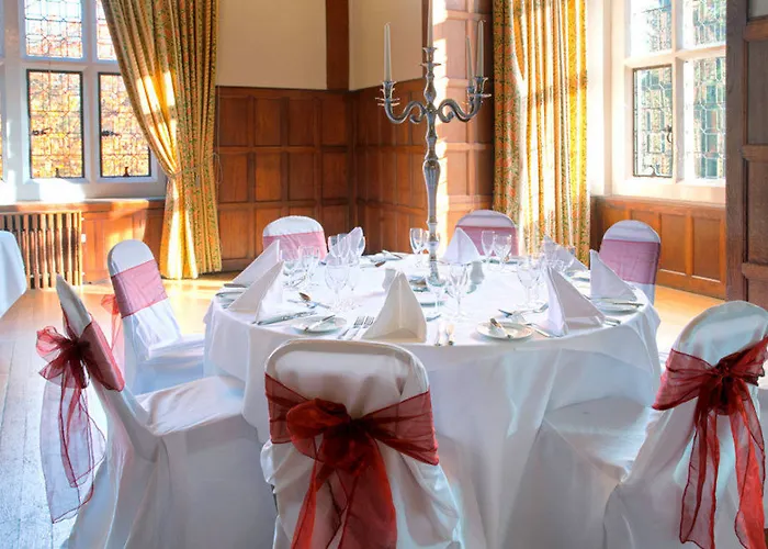 Hall 3* Monk Fryston