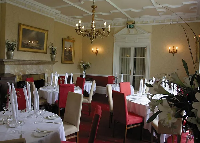 Hall Otel Monk Fryston