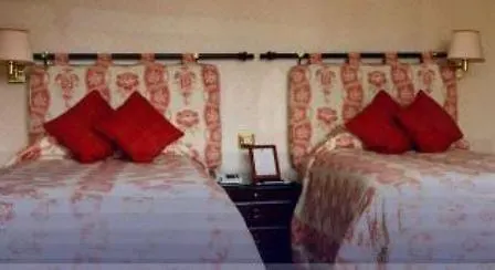 Hall Hotel