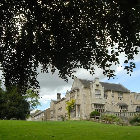 Hall Hotel 3*